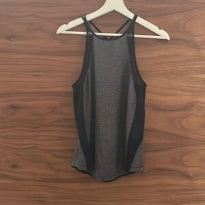 Lululemon run off route Mesh Tank Top Womens size 4 Black grey Sleeveless